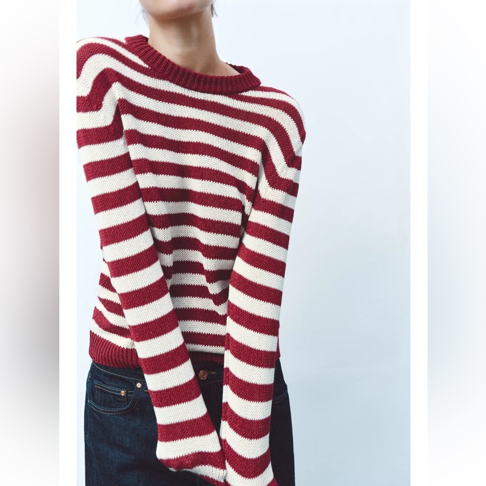 Zara Striped Red and White Women's Sweater Size Medium